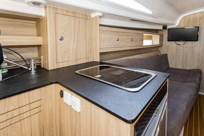 Antila 33.3 | Chimera