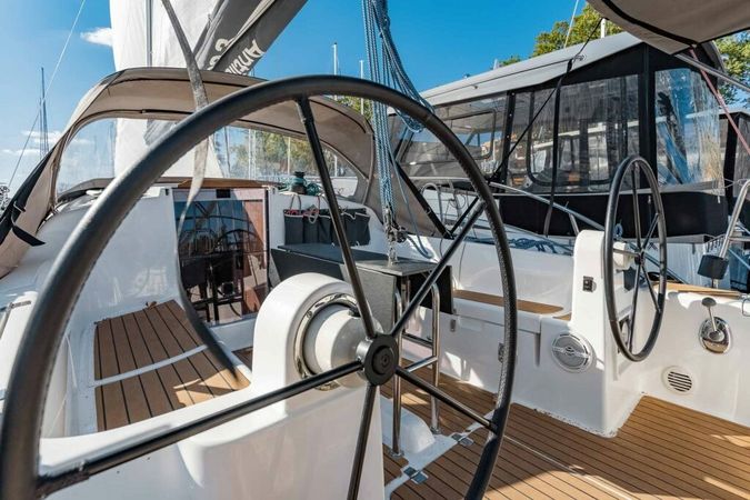 Antila 33.3 | Chimera