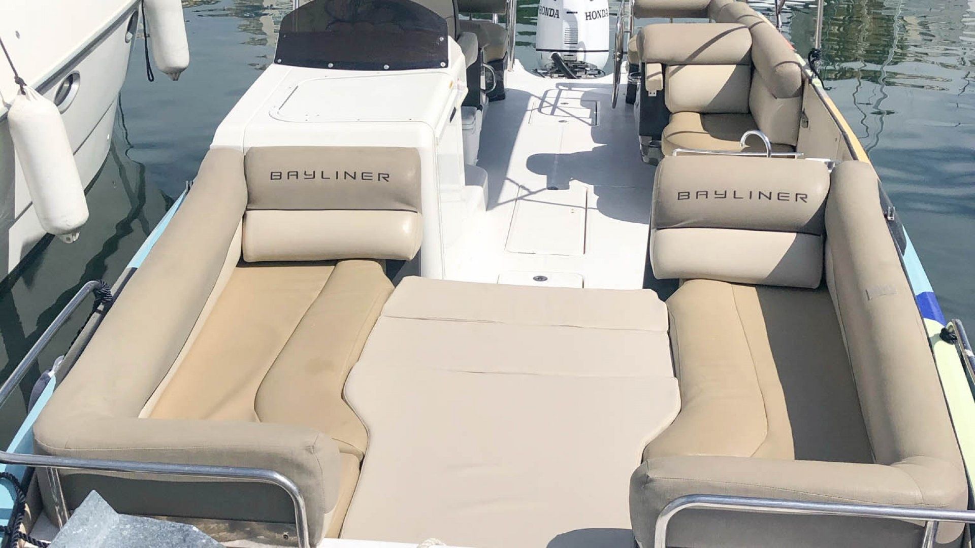 Bayliner Element | Jarana