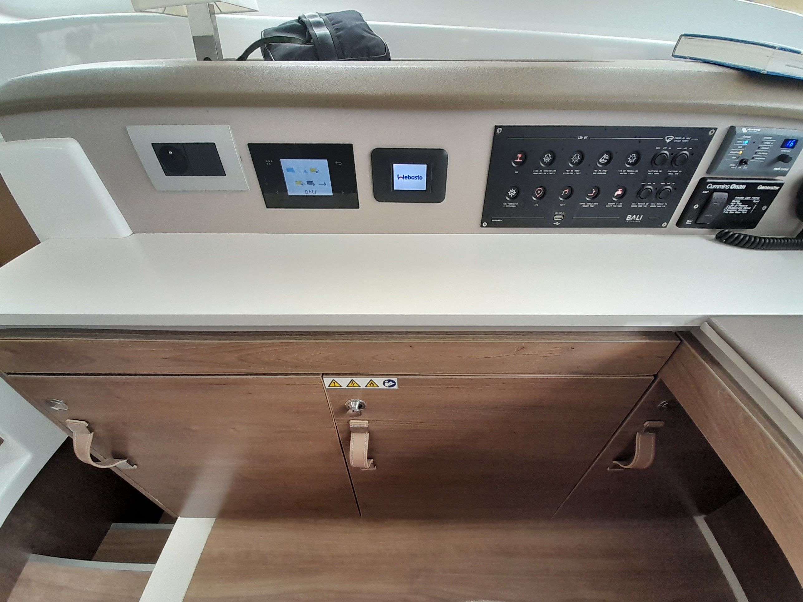 Bali Catspace | Perseids