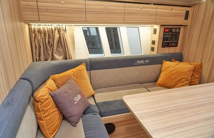 Stillo 30 Prestige | Siga-Siga VIP Individual