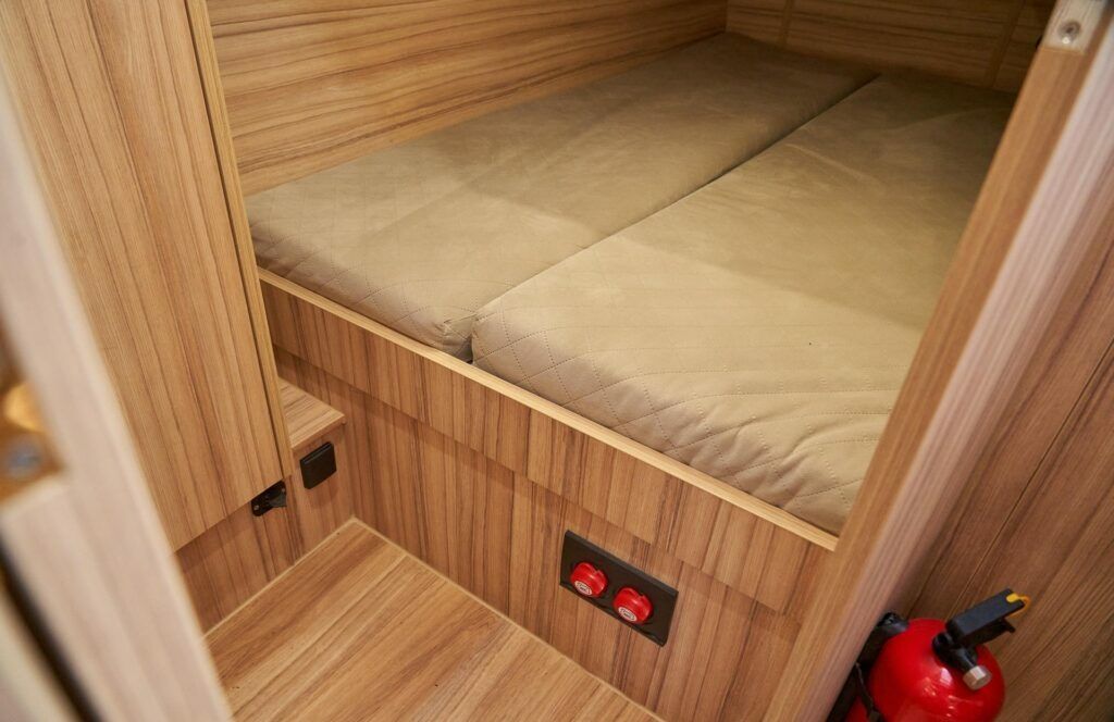 Stillo 30 Prestige | Siga-Siga VIP Individual