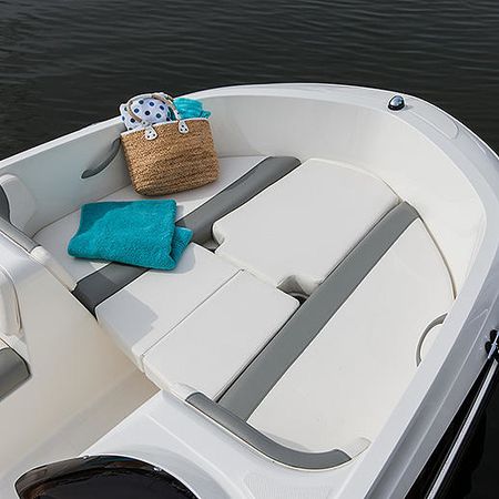 Bayliner E16 | 21