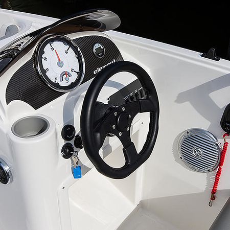 Bayliner E16 | 21