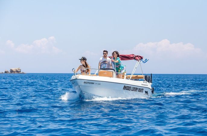 Karel Paxos 170 | Despina