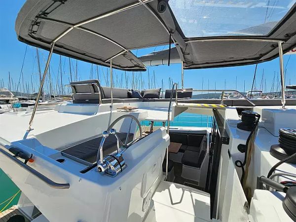 Fountaine Pajot Elba 45 | Marina