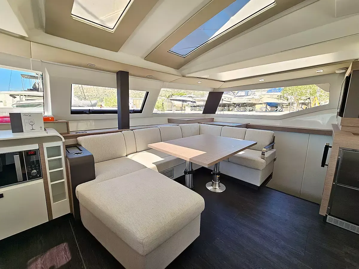 Fountaine Pajot Elba 45 | Marina