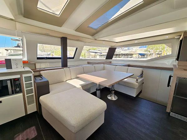 Fountaine Pajot Elba 45 | Marina