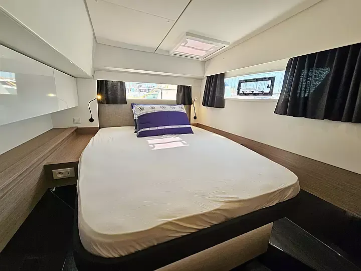 Fountaine Pajot Elba 45 | Marina