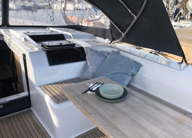 Hanse 548 | Janna