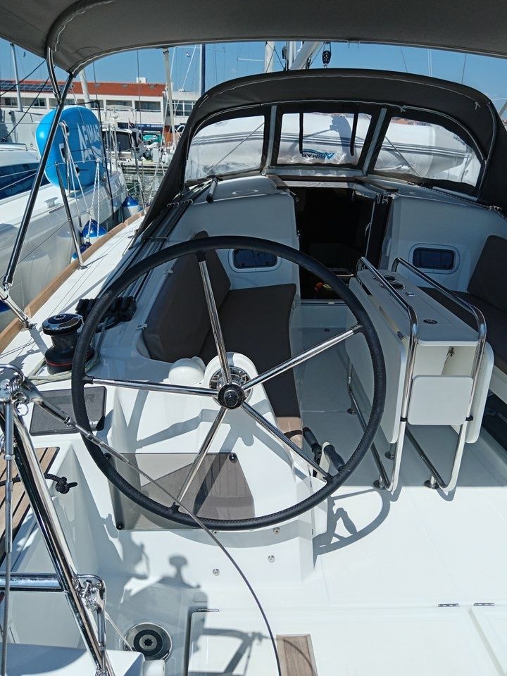 Jeanneau Sun Odyssey 349 | Novara