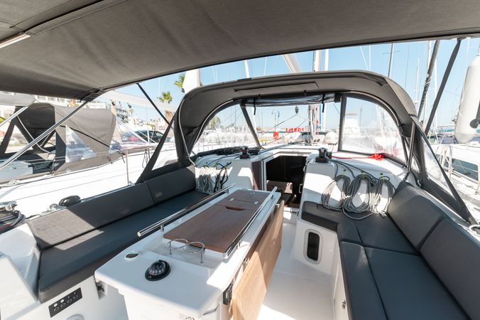 Beneteau Oceanis 40.1 | Little Spiros