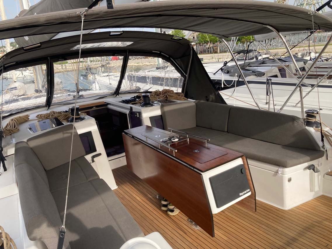 Dufour 470 | Spirit
