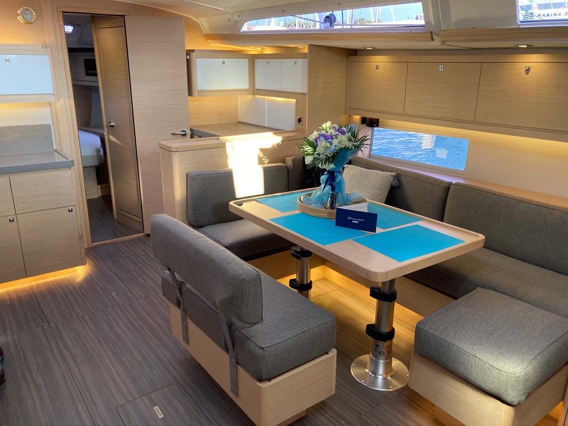 Dufour 470 | Spirit