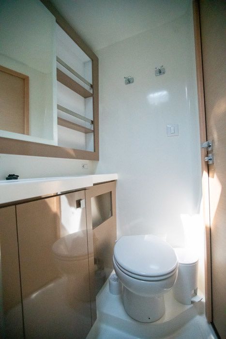 Fountaine Pajot Saona 47 | Dakota