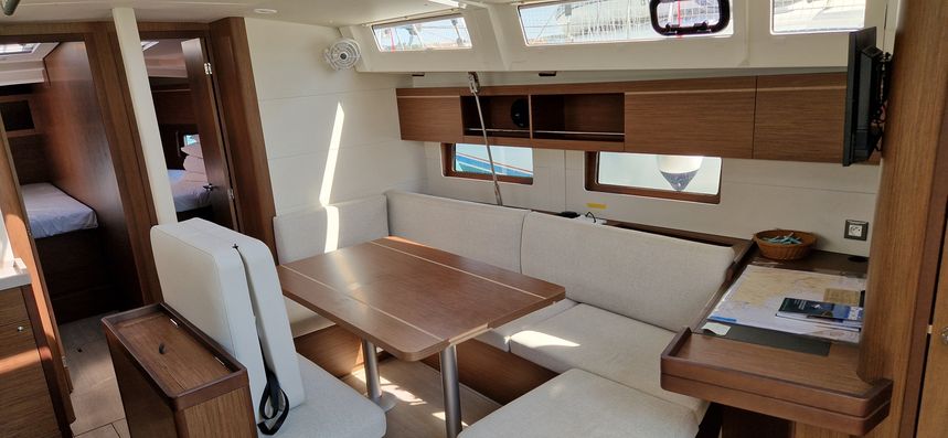 Beneteau Oceanis 46.1 | Luna