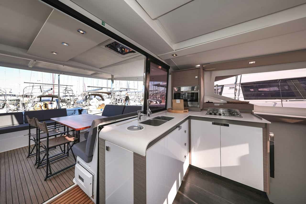 Fountaine Pajot Isla 40 | Orion