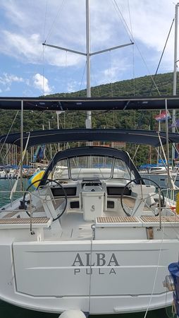 Beneteau Oceanis 51.1 | Alba