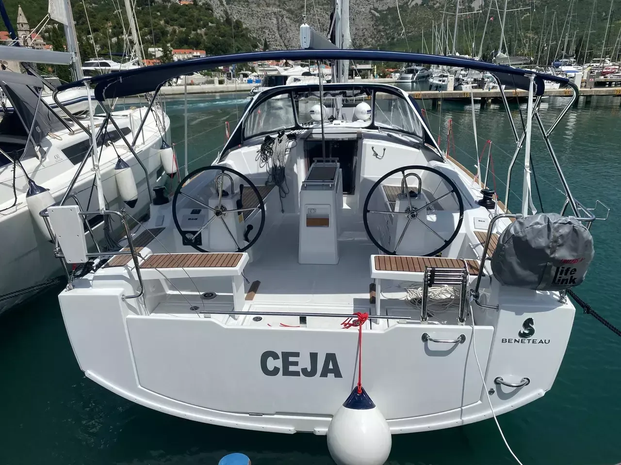 Beneteau Oceanis 38.1 | Ceja
