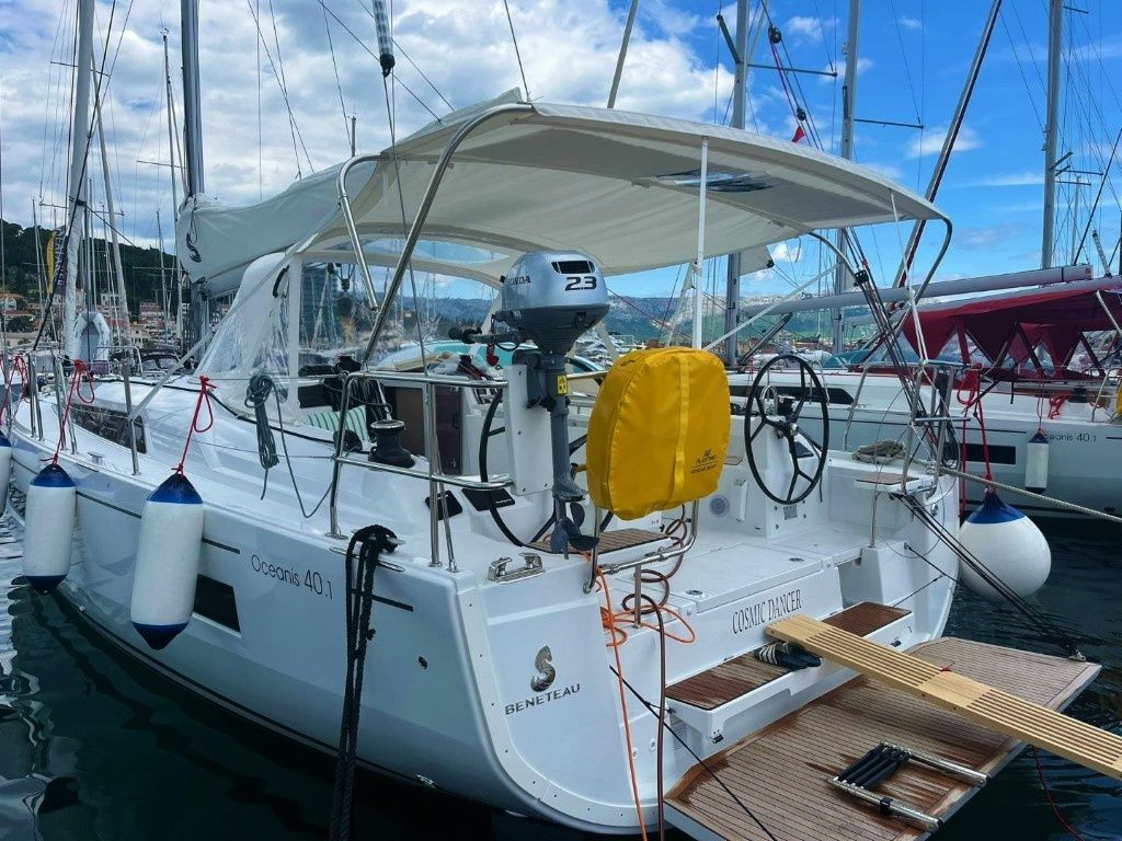 Beneteau Oceanis 40.1 | Cosmic Dancer