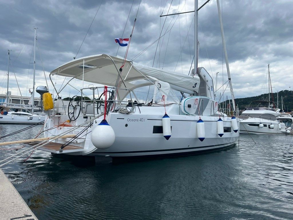 Beneteau Oceanis 40.1 | Cosmic Dancer