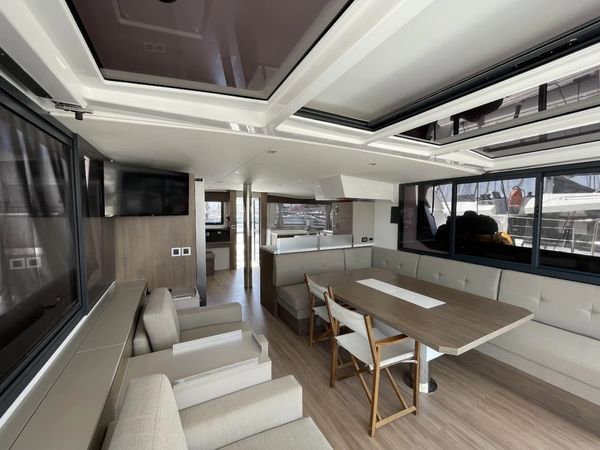 Bali 4.8 | Sea Pearl