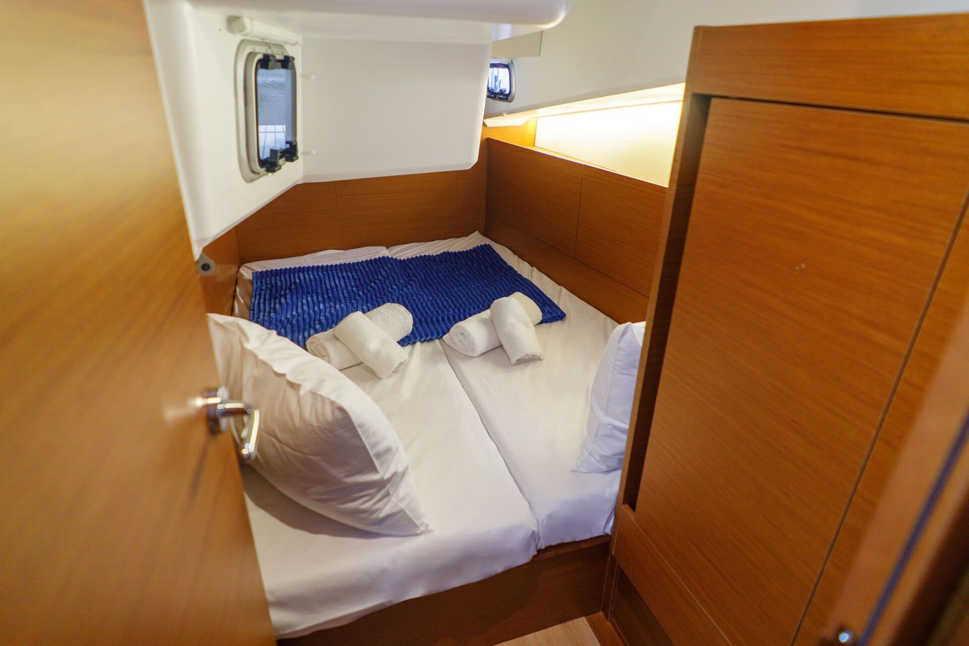 Jeanneau Sun Odyssey 410 | Aquamarine