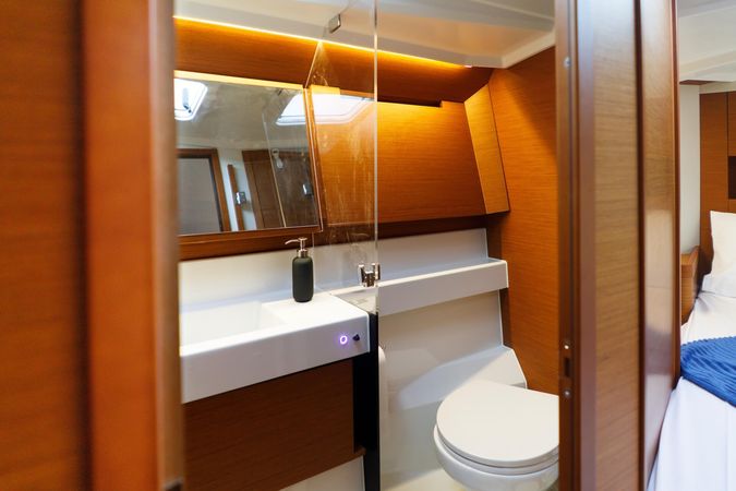 Jeanneau Sun Odyssey 410 | Aquamarine