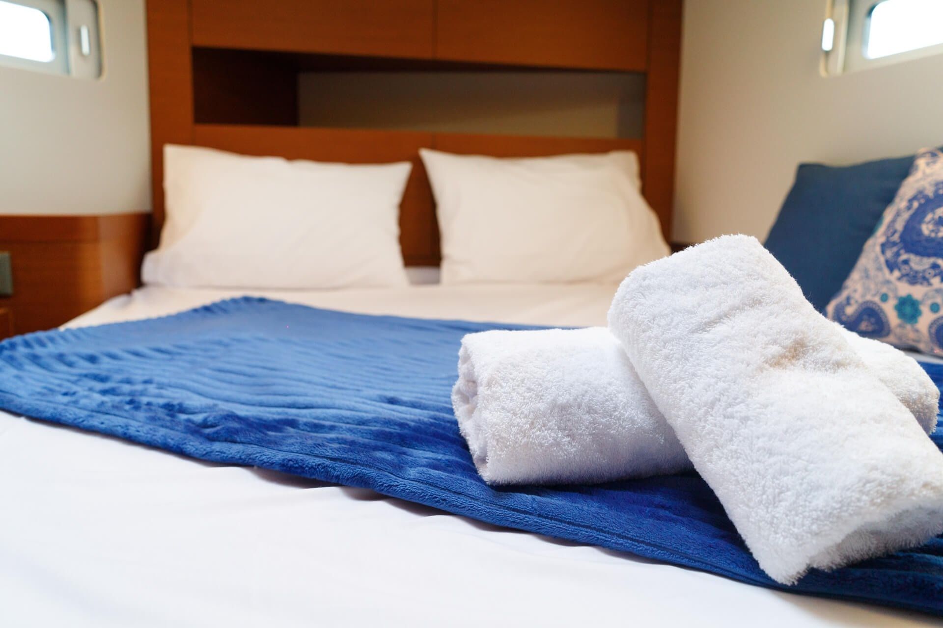 Jeanneau Sun Odyssey 410 | Aquamarine