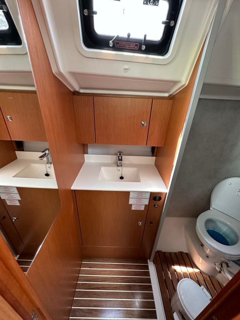 Bavaria C42 | Leopard