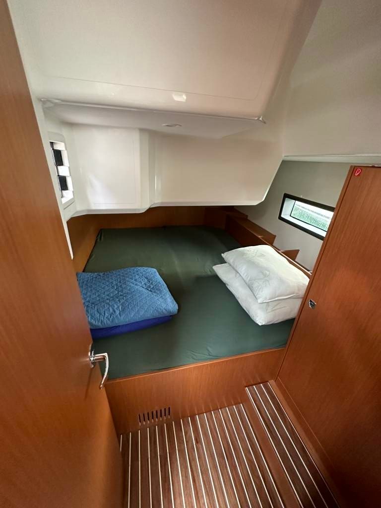 Bavaria C42 | Leopard