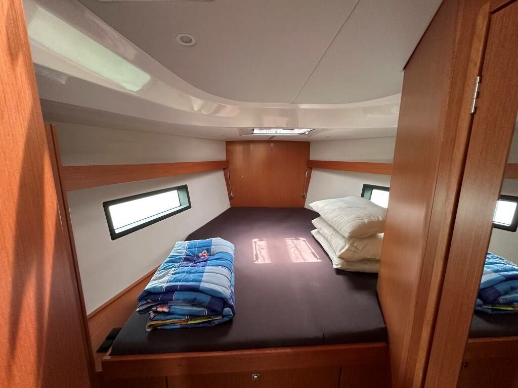 Bavaria C42 | Leopard