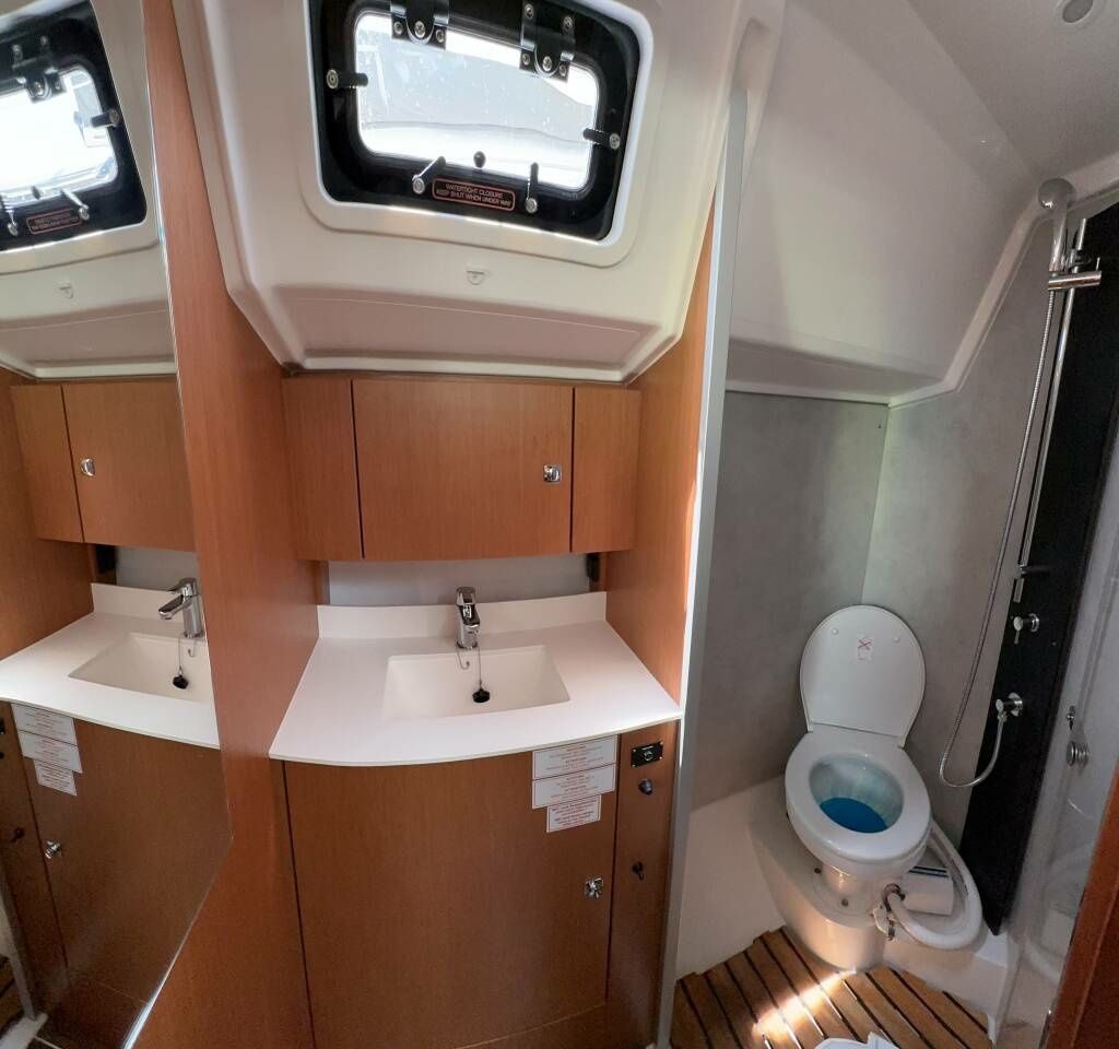 Bavaria C42 | Leopard