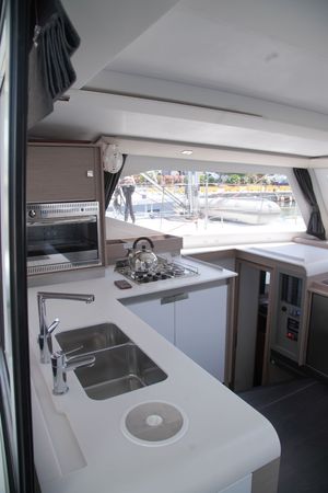 Fountaine Pajot Isla 40 | Anasa