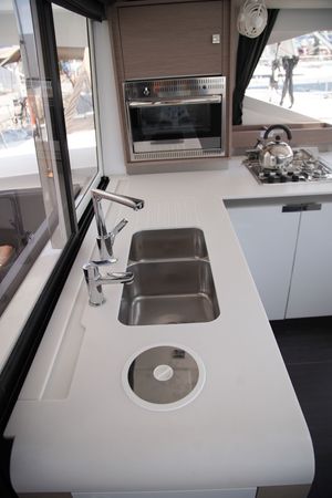 Fountaine Pajot Isla 40 | Anasa