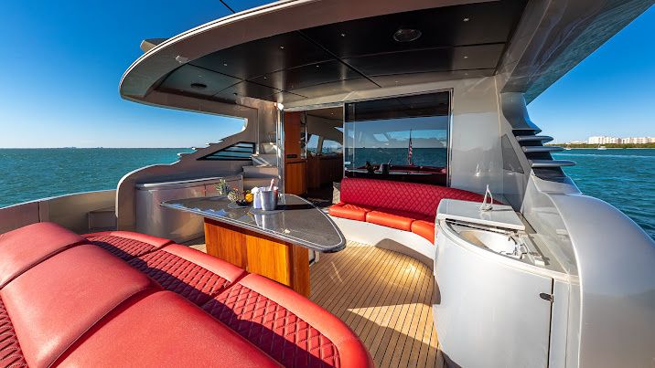 Pershing 90 | Regal