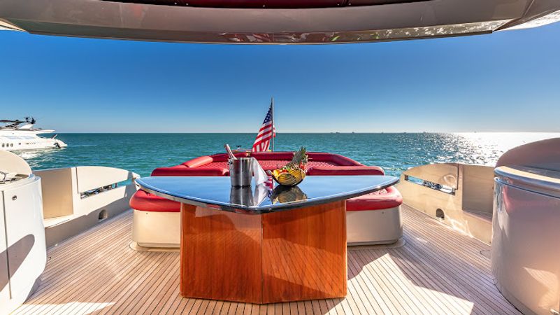 Pershing 90 | Regal