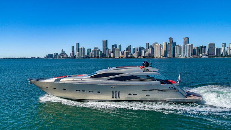 Pershing 90 | Regal