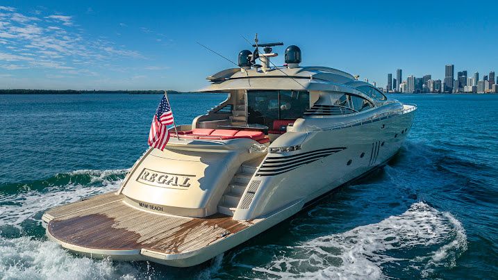 Pershing 90 | Regal