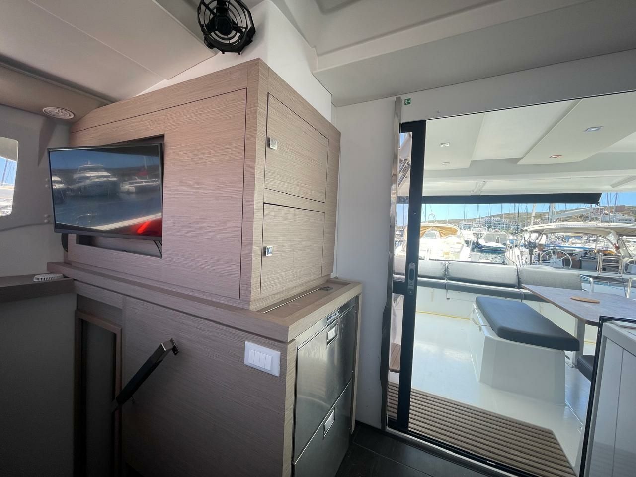Fountaine Pajot Astrea 42 | Cicada