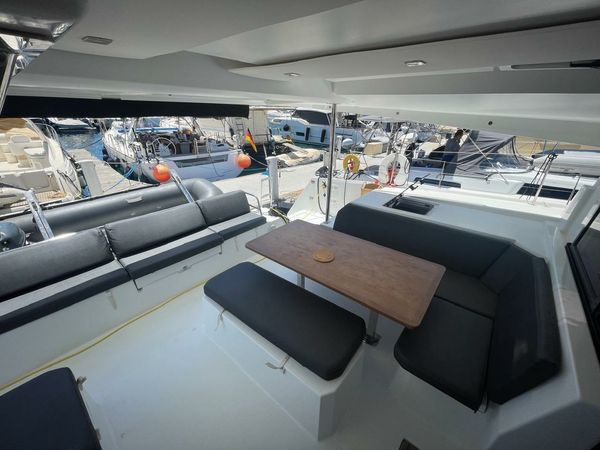 Fountaine Pajot Astrea 42 | Cicada