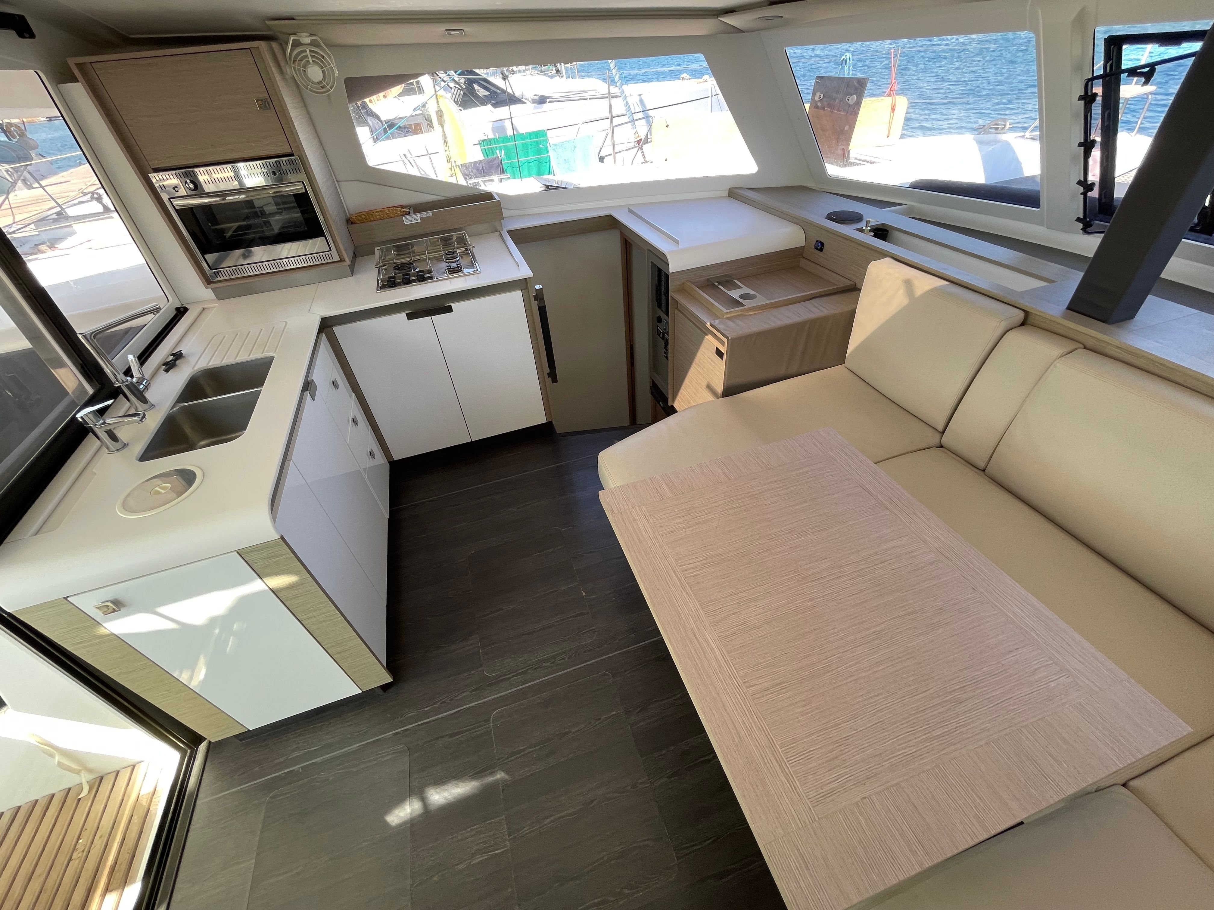 Fountaine Pajot Isla 40 | Emirel