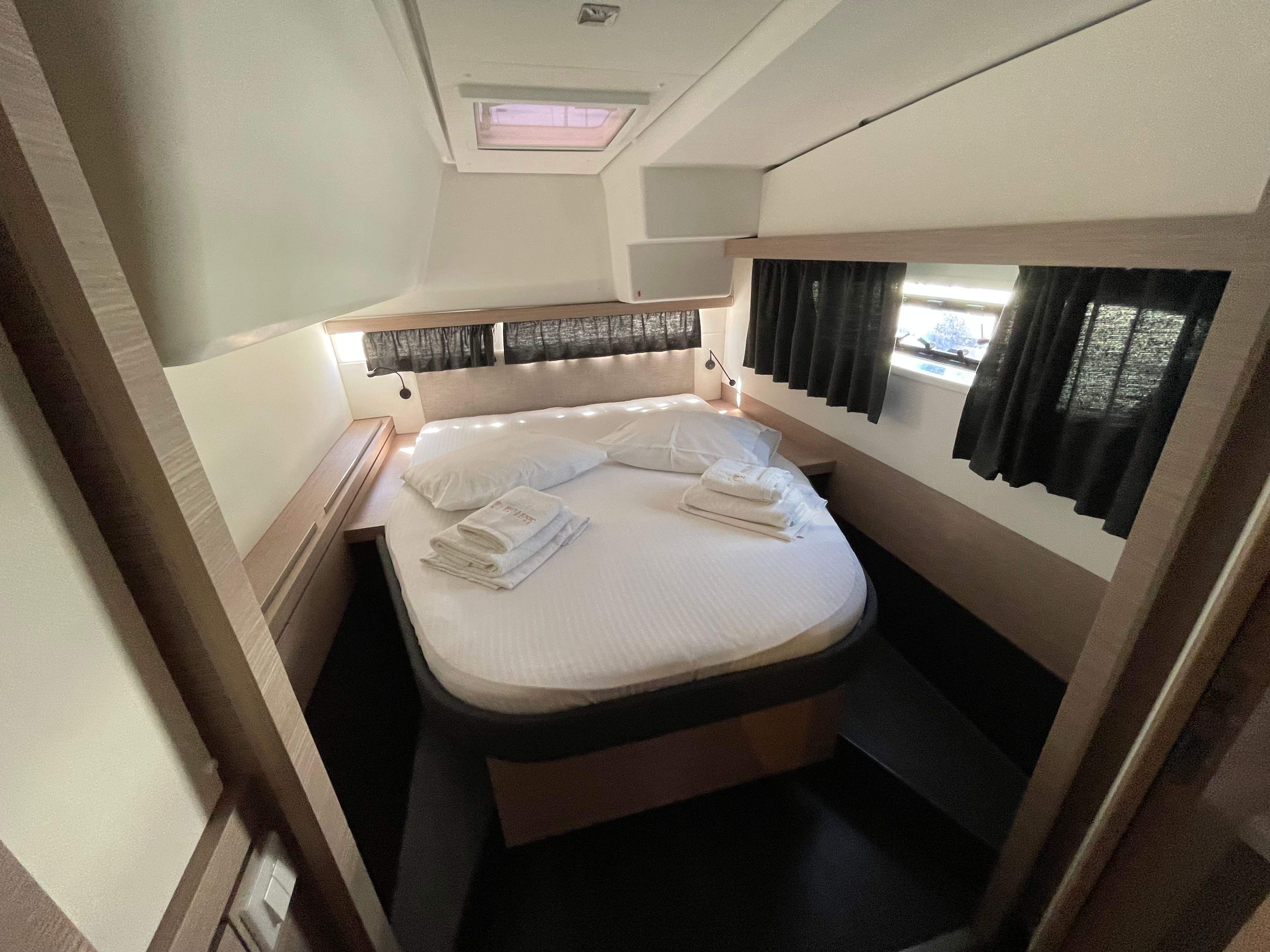 Fountaine Pajot Isla 40 | Emirel