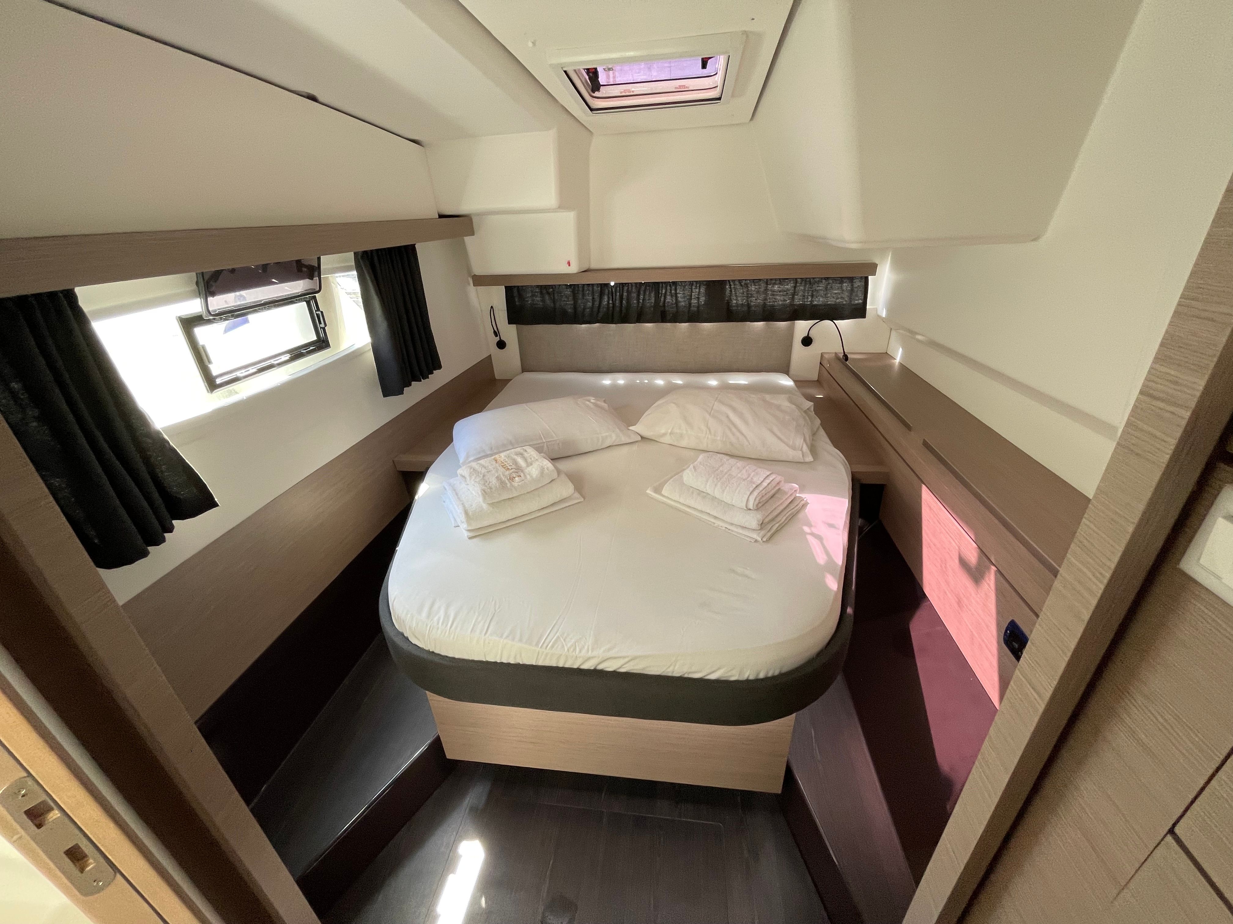 Fountaine Pajot Isla 40 | Emirel