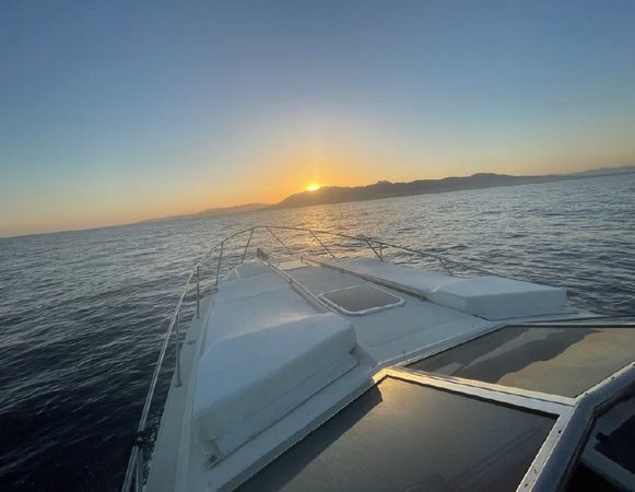 Glastron Riviera 350 | Cayen