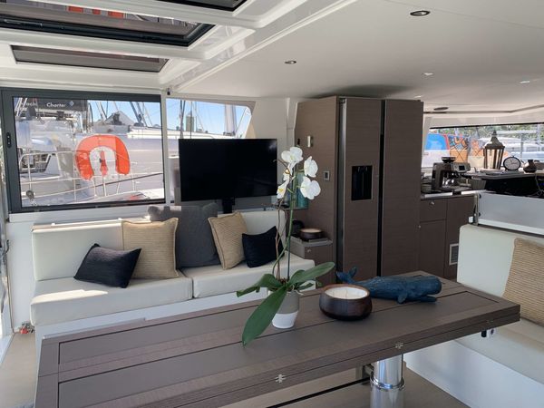 Bali 4.8 | Belle Vie