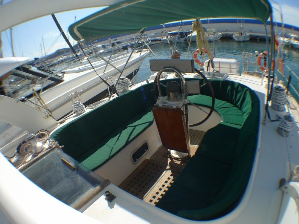 Beneteau Oceanis 440 | Candela 4