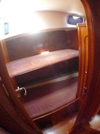 Beneteau Oceanis 440 | Candela 4