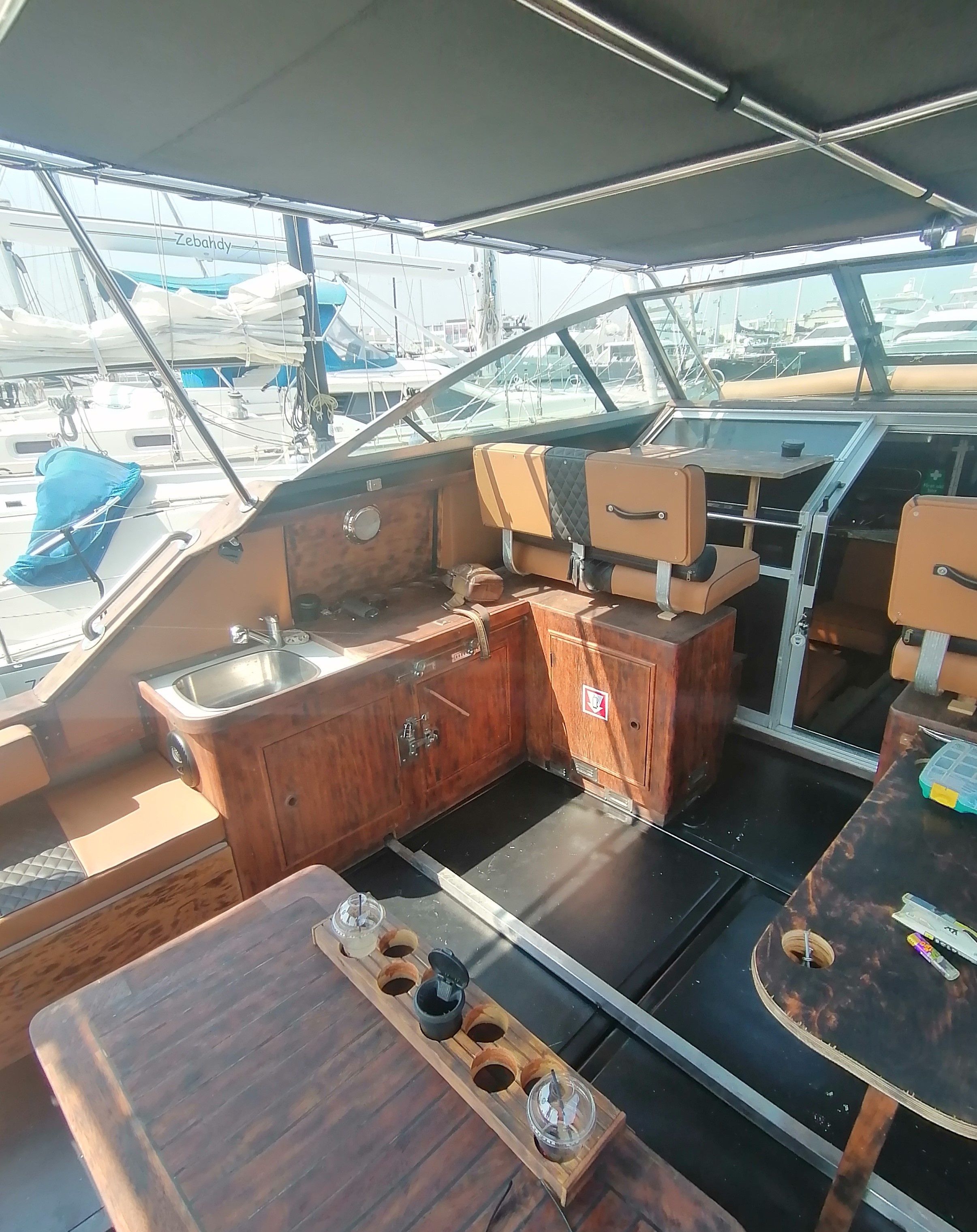 Sea Ray 300 | Endless Blue