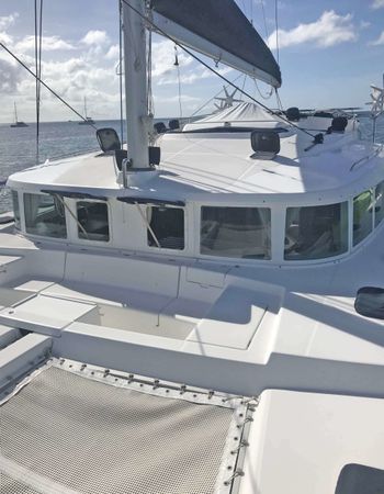 Lagoon 440 | Altitude Adjustment